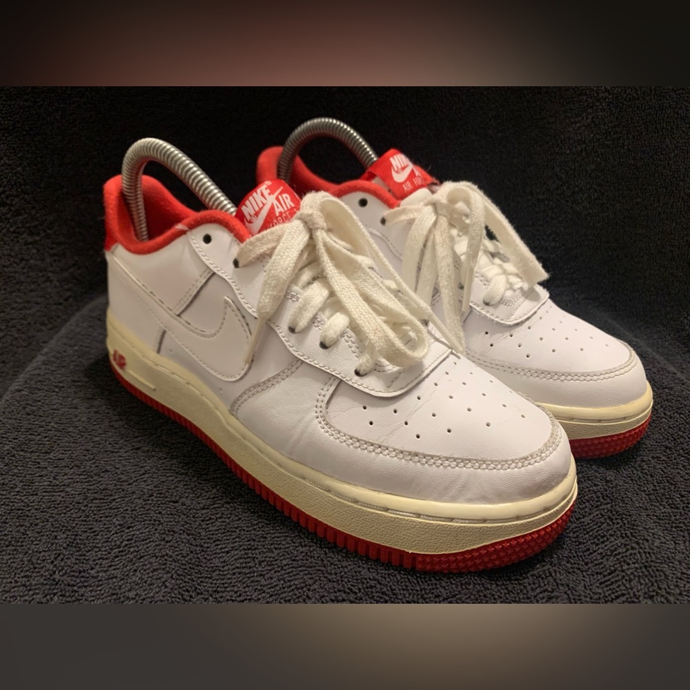 Nike Air Force 1 White University Red Sneakers Size 4.5Y Or Womens 6 CD6915-101